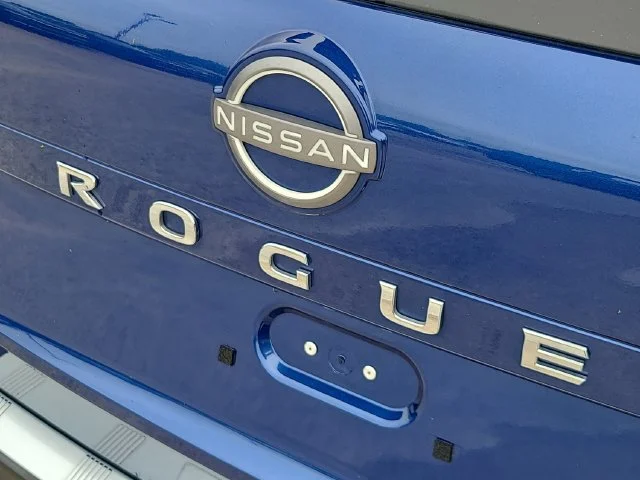 Used 2023 Blue Nissan SV image 34