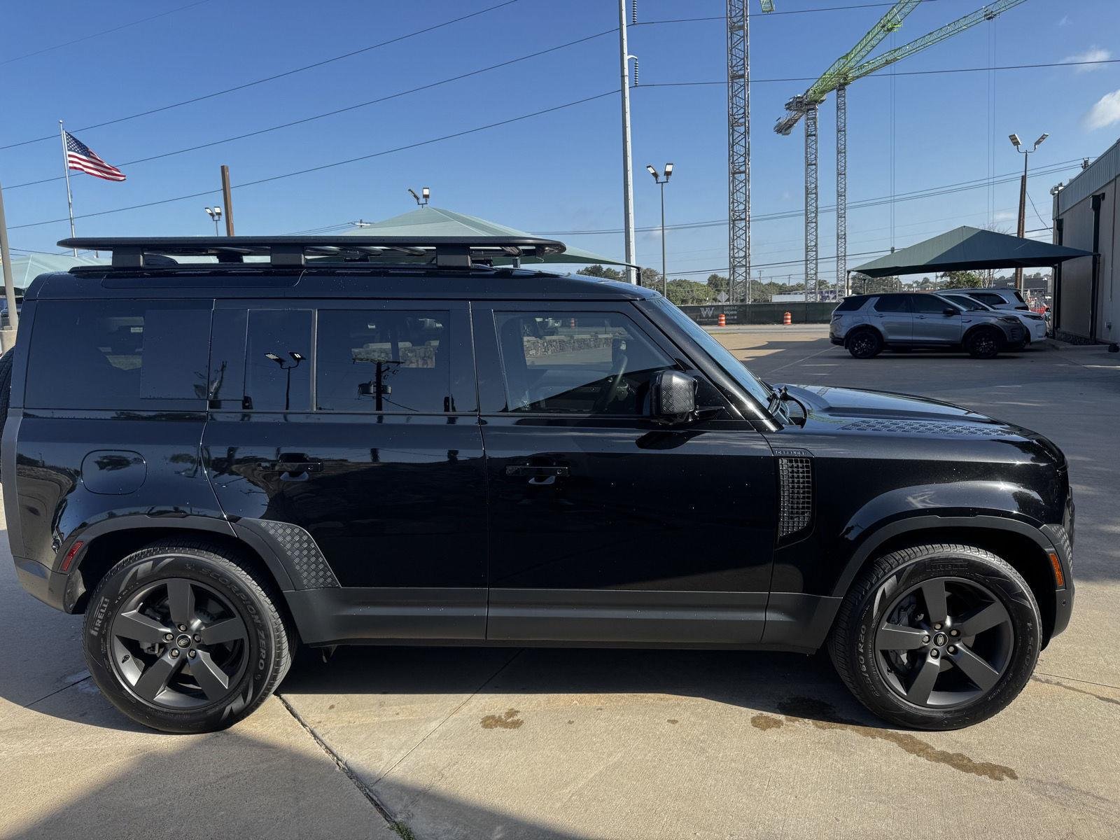 Used 2025 Santorini Black Metallic Land Rover S image 10