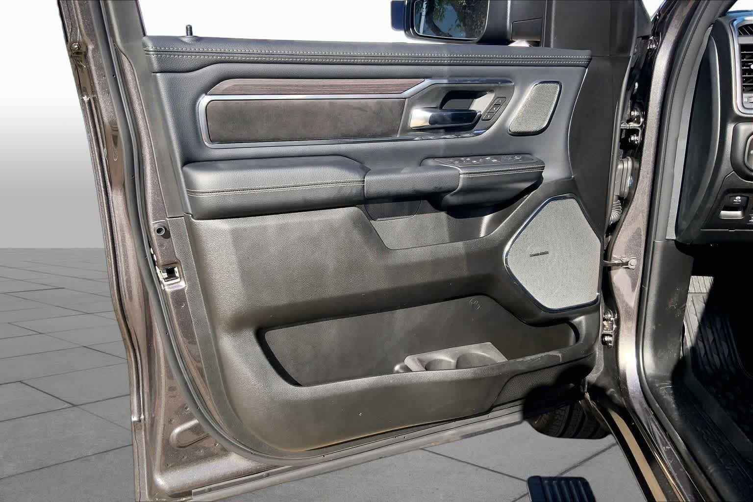 New 2027 Granite Crystal Metallic Clear-Coat Exterior Paint RAM Laramie image 10
