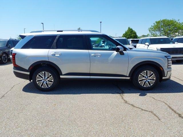 New 2026 Silver Hyundai Blue SEL Premium image 5