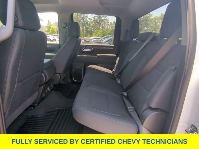 Used 2025 White Chevrolet LT image 39