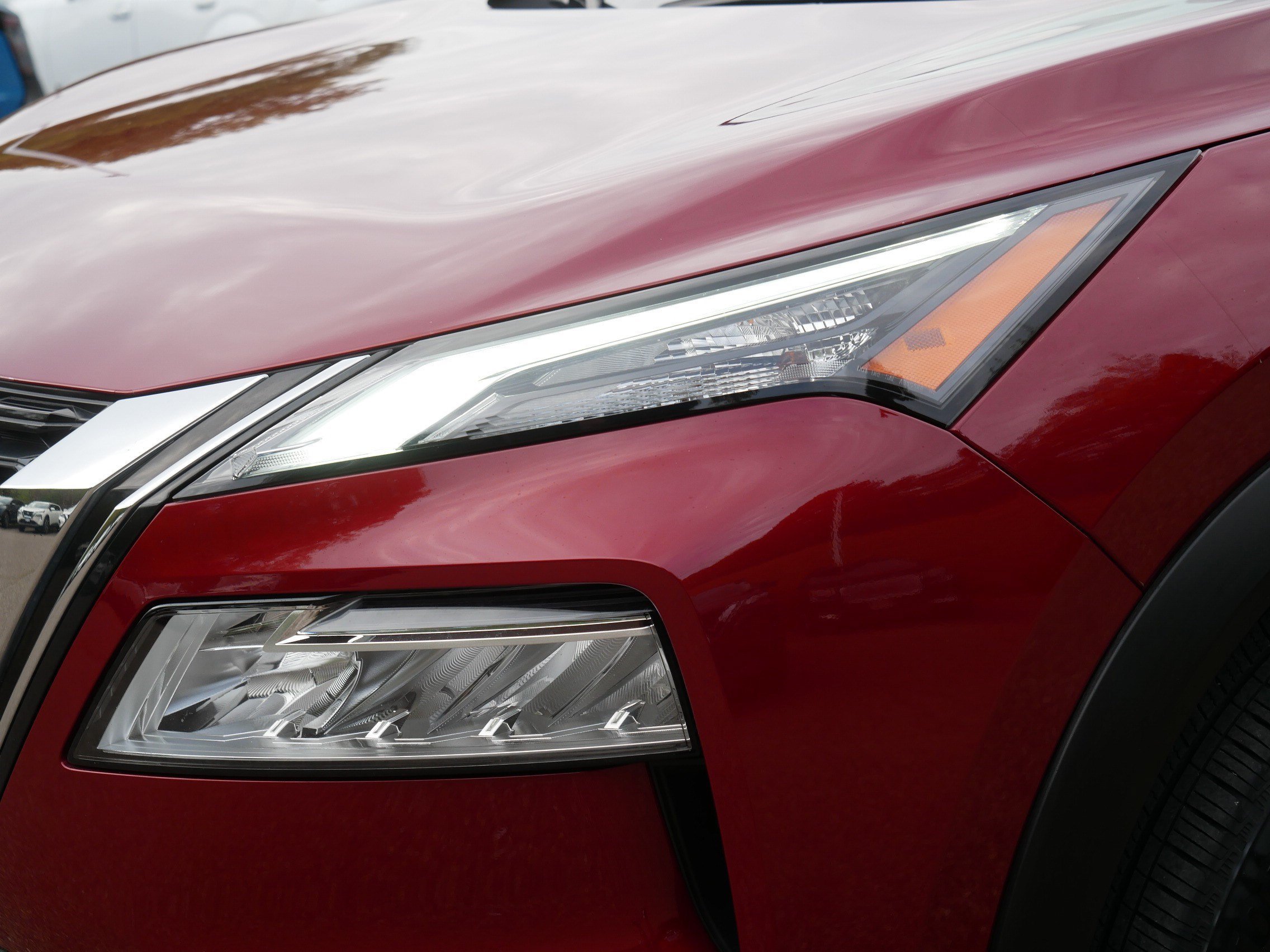 Certified Used 2023 Scarlet Ember Tintcoat Nissan SV image 16