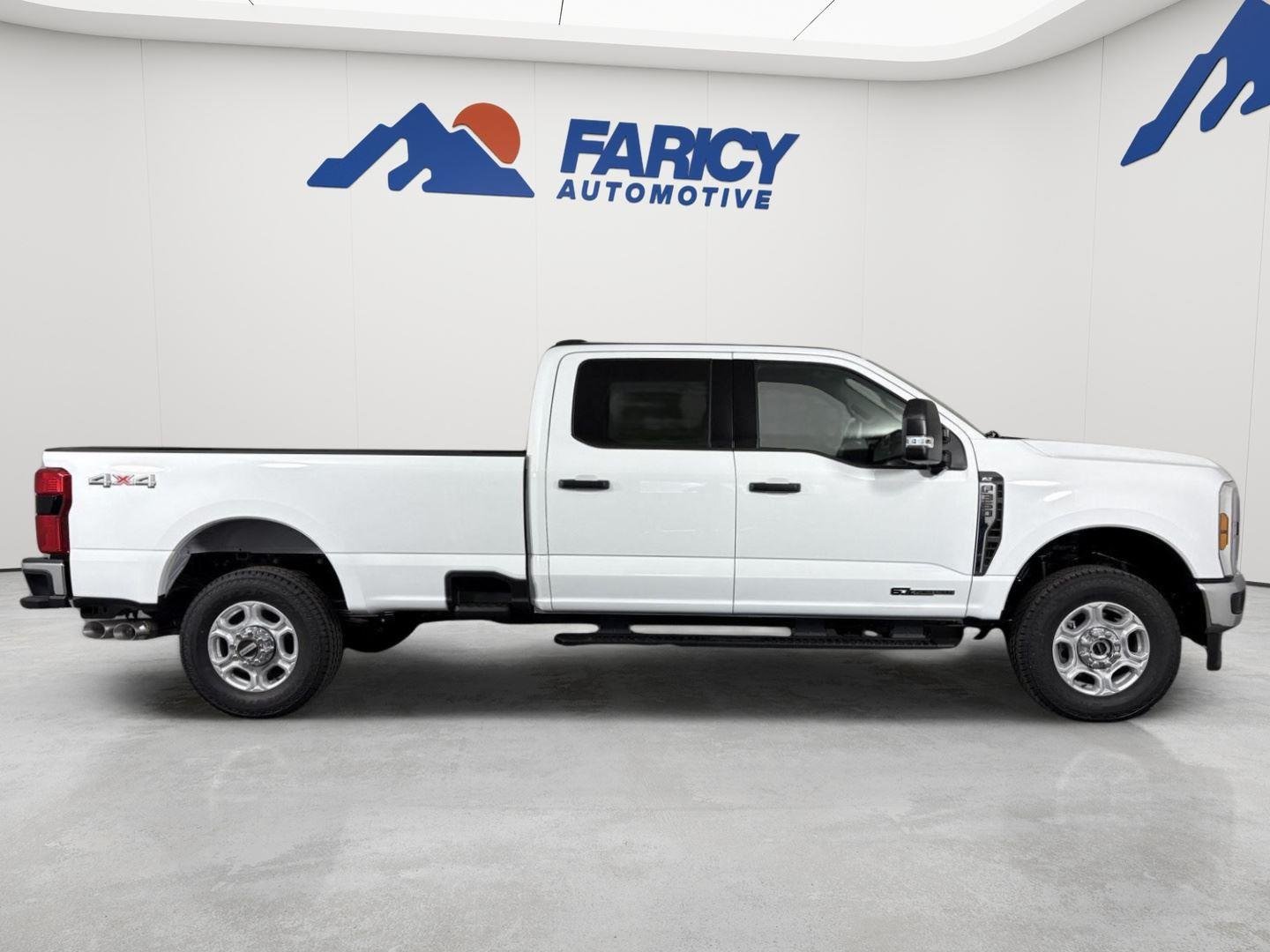 New 2026 Oxford White Ford F-350® XLT image 49