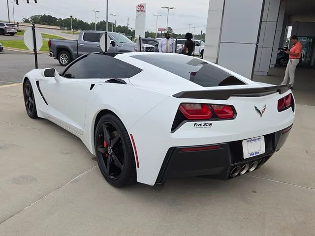 Used 2015 White Chevrolet Stingray image 10