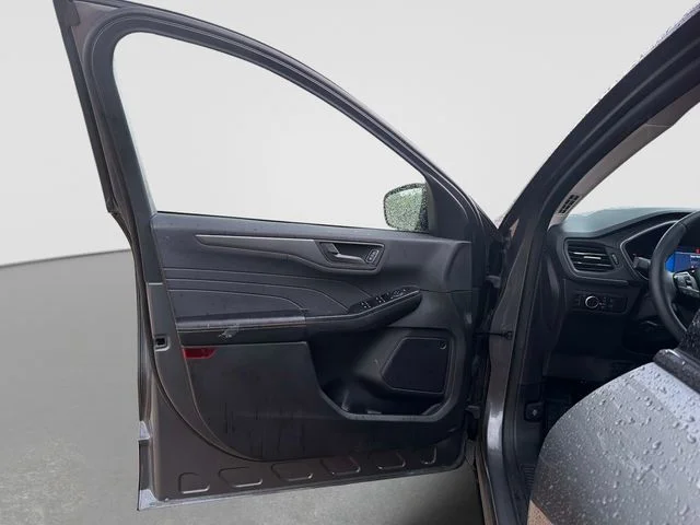 Used 2023 Gray Ford Active image 18
