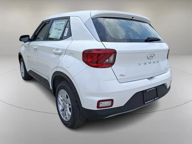 New 2026 White Hyundai SE image 5