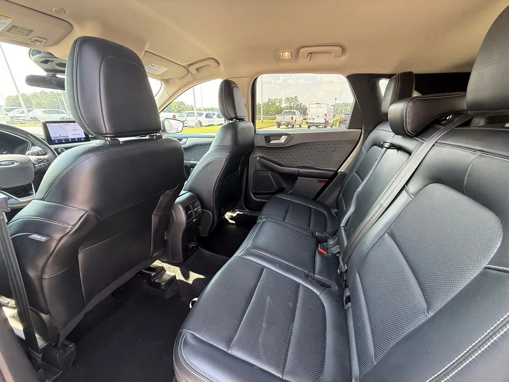 Used 2020 Silver Ford SEL image 24
