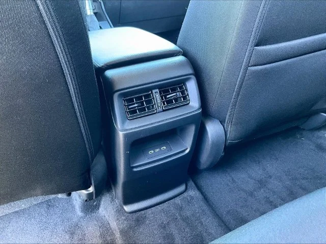 Used 2024 White Honda EX image 10