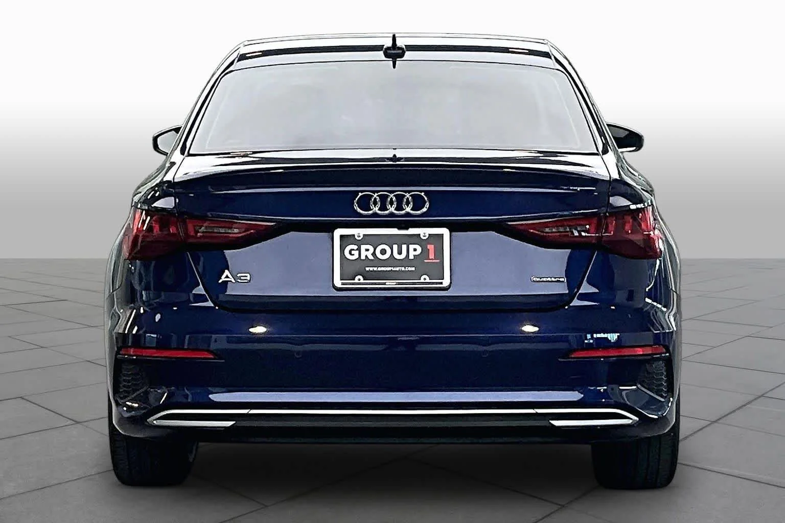 Used 2023 Navarra Blue Metallic Audi Premium image 8