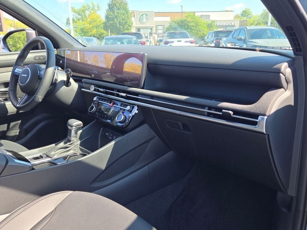 2026 Hyundai Santa Cruz Limited - Photo 7