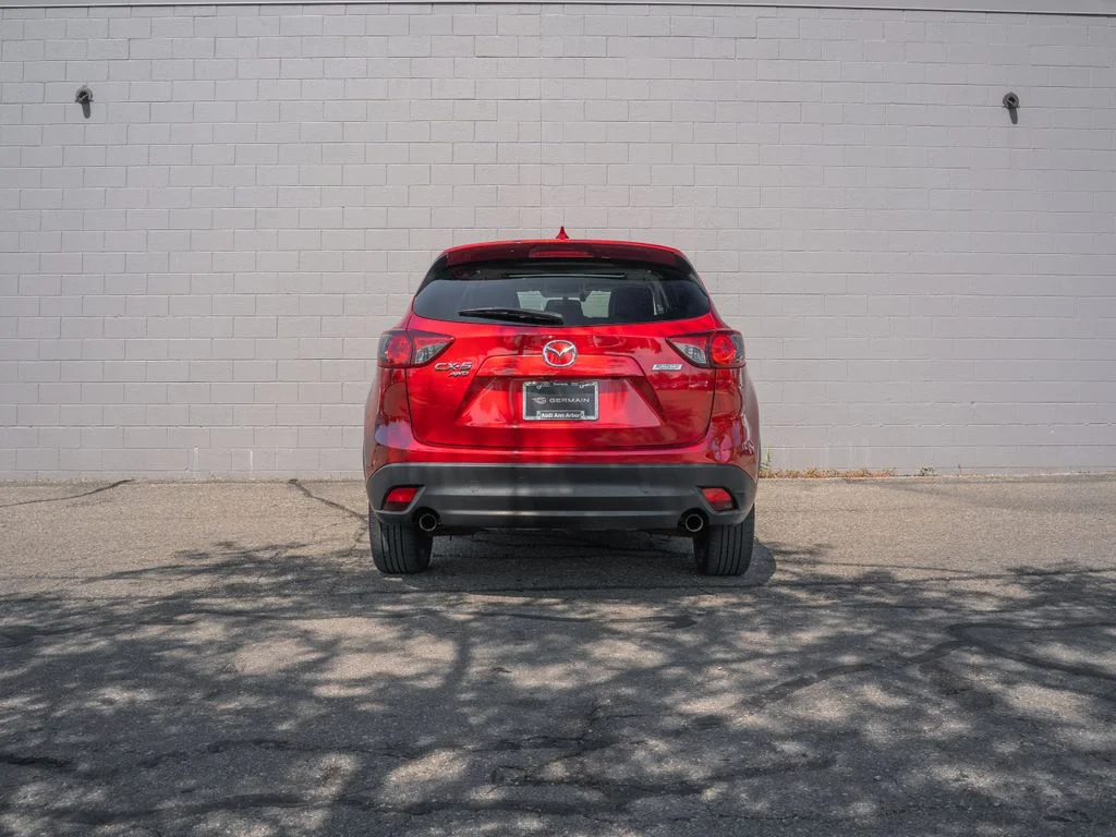 Used 2016 Red Mazda Grand Touring image 6