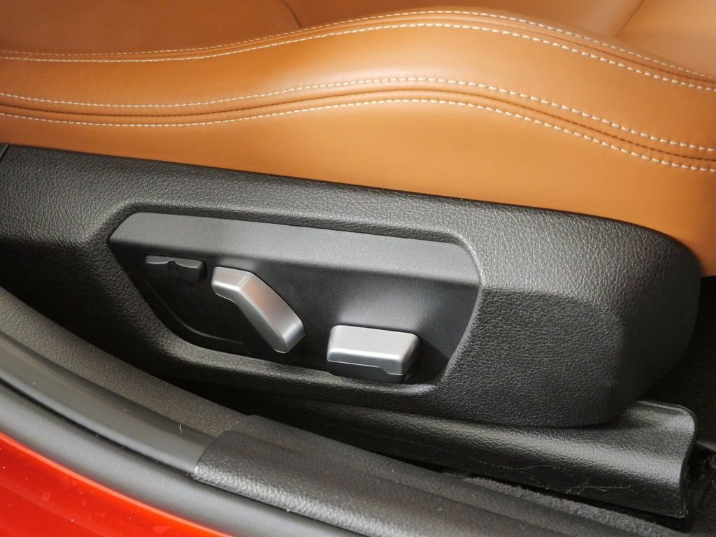 Used 2018 Sakhir Orange II Metallic BMW Base image 23