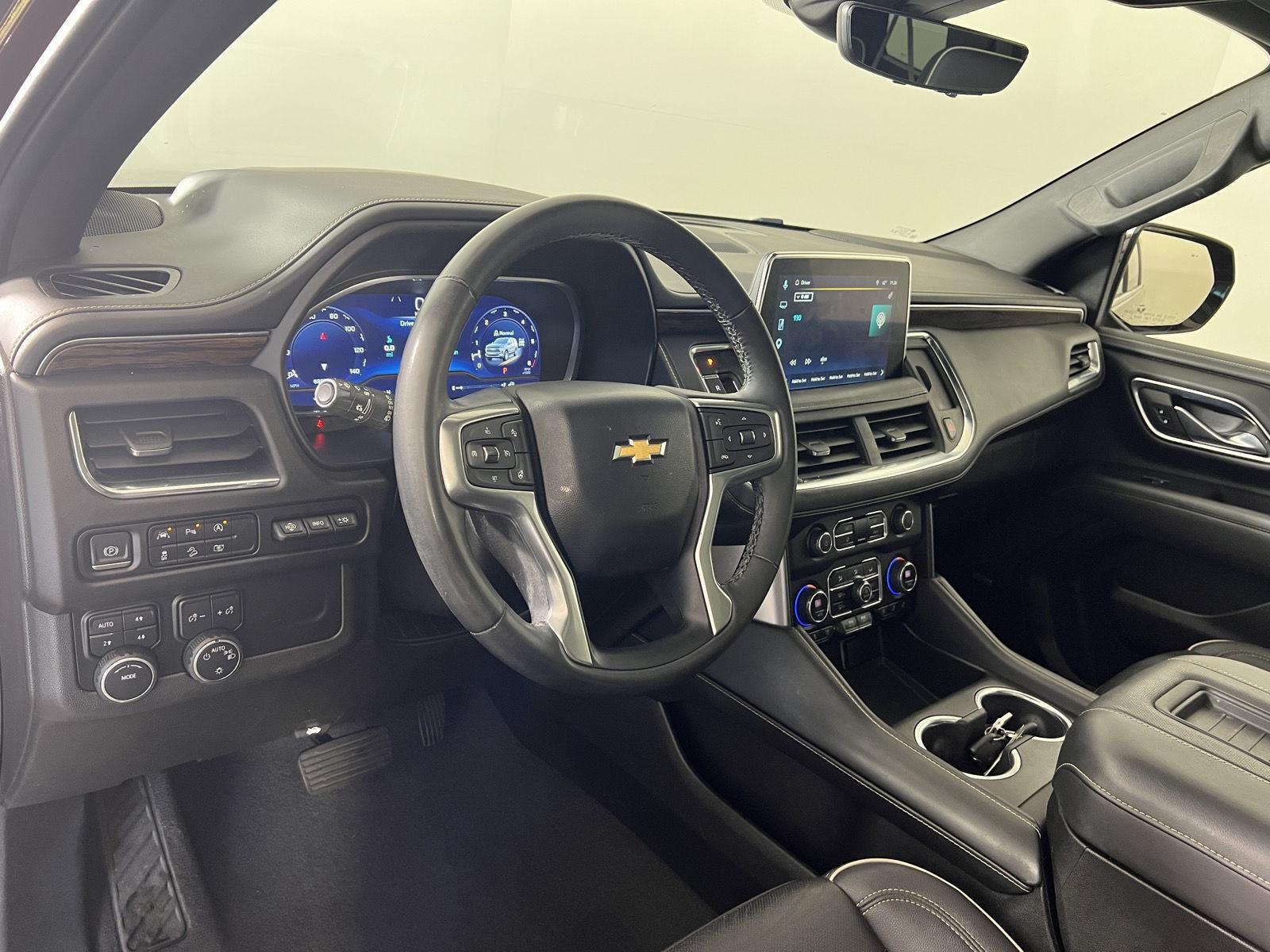 Used 2023 Auburn Metallic Chevrolet Premier image 6