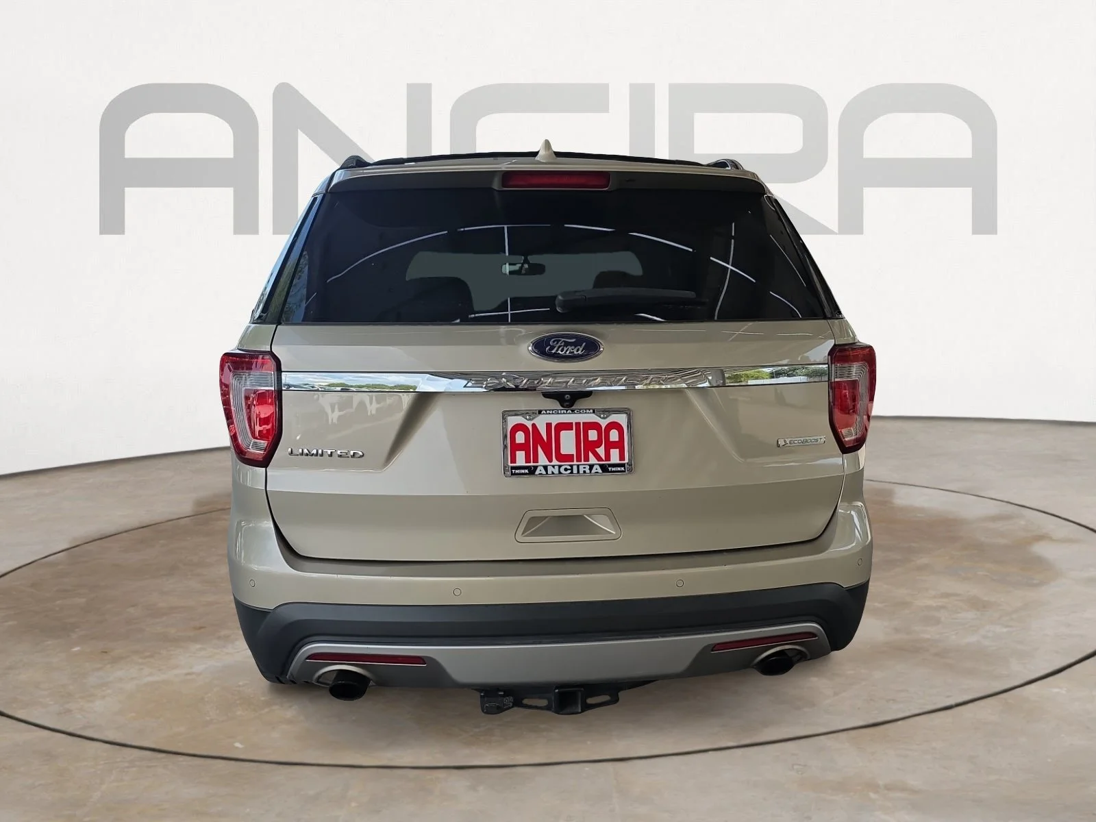 Used 2017 White Gold Metallic Ford Limited image 6
