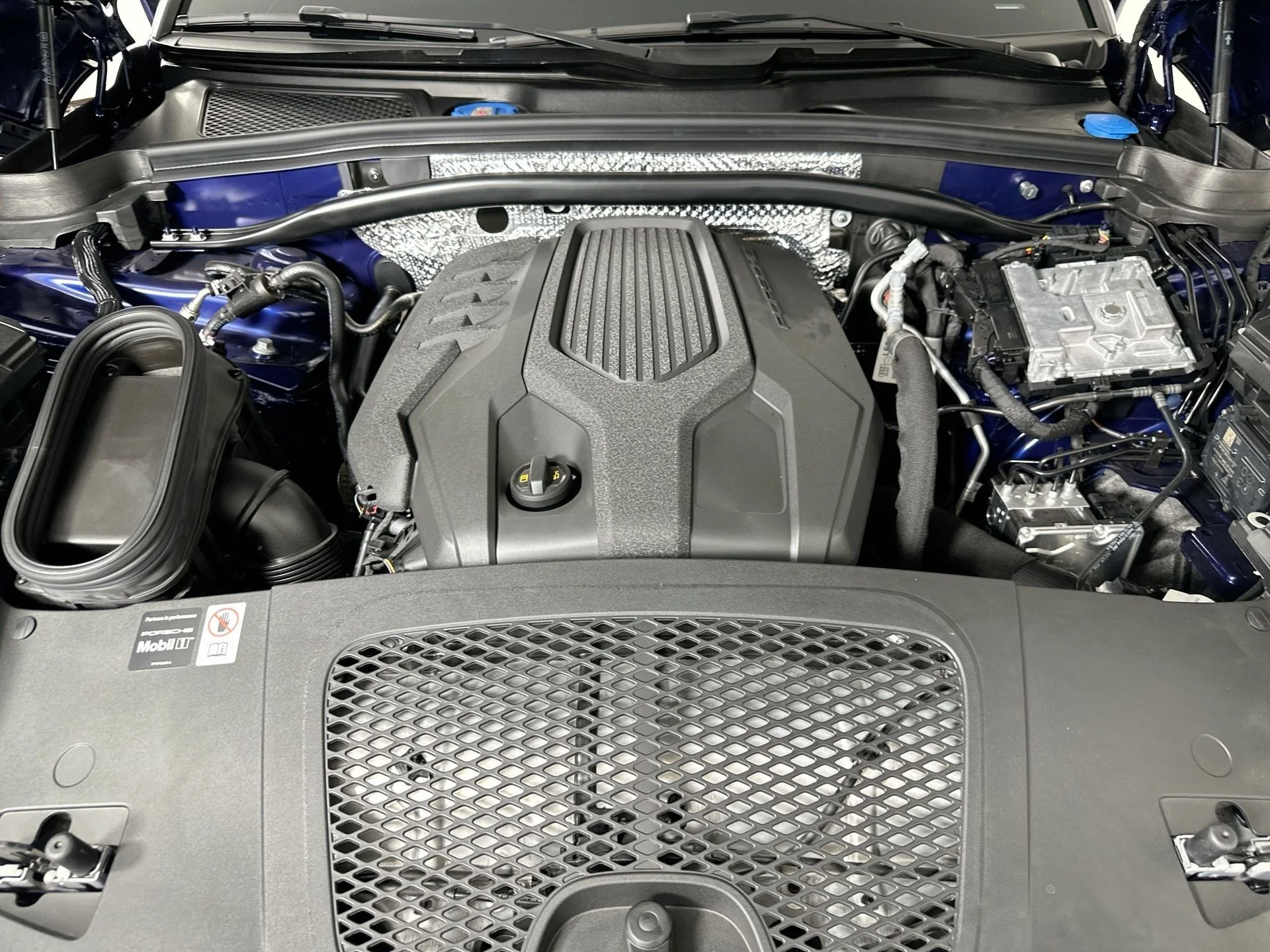 Used 2025 Blue Porsche Base image 38