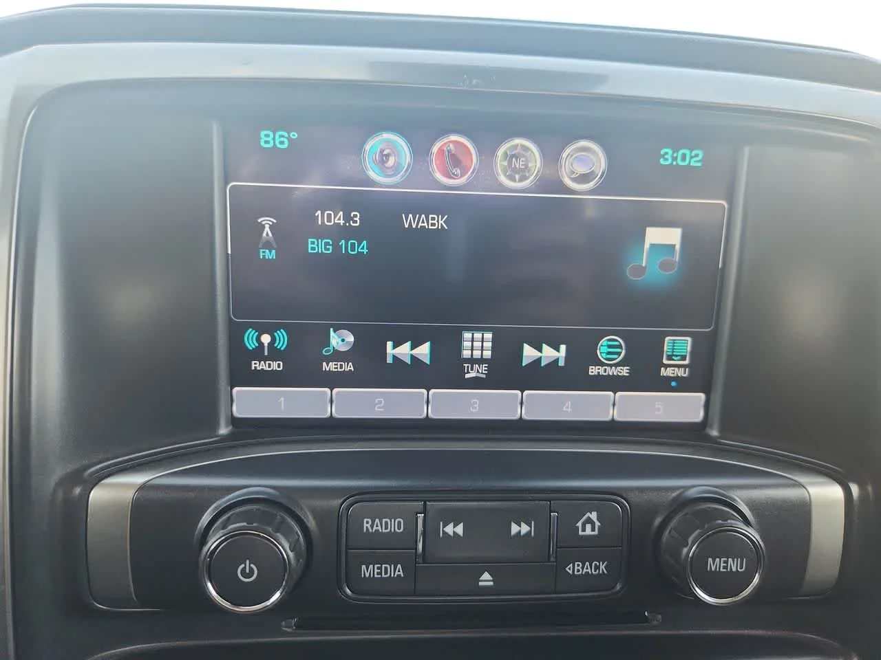 Used 2016 Summit White Chevrolet LTZ image 21