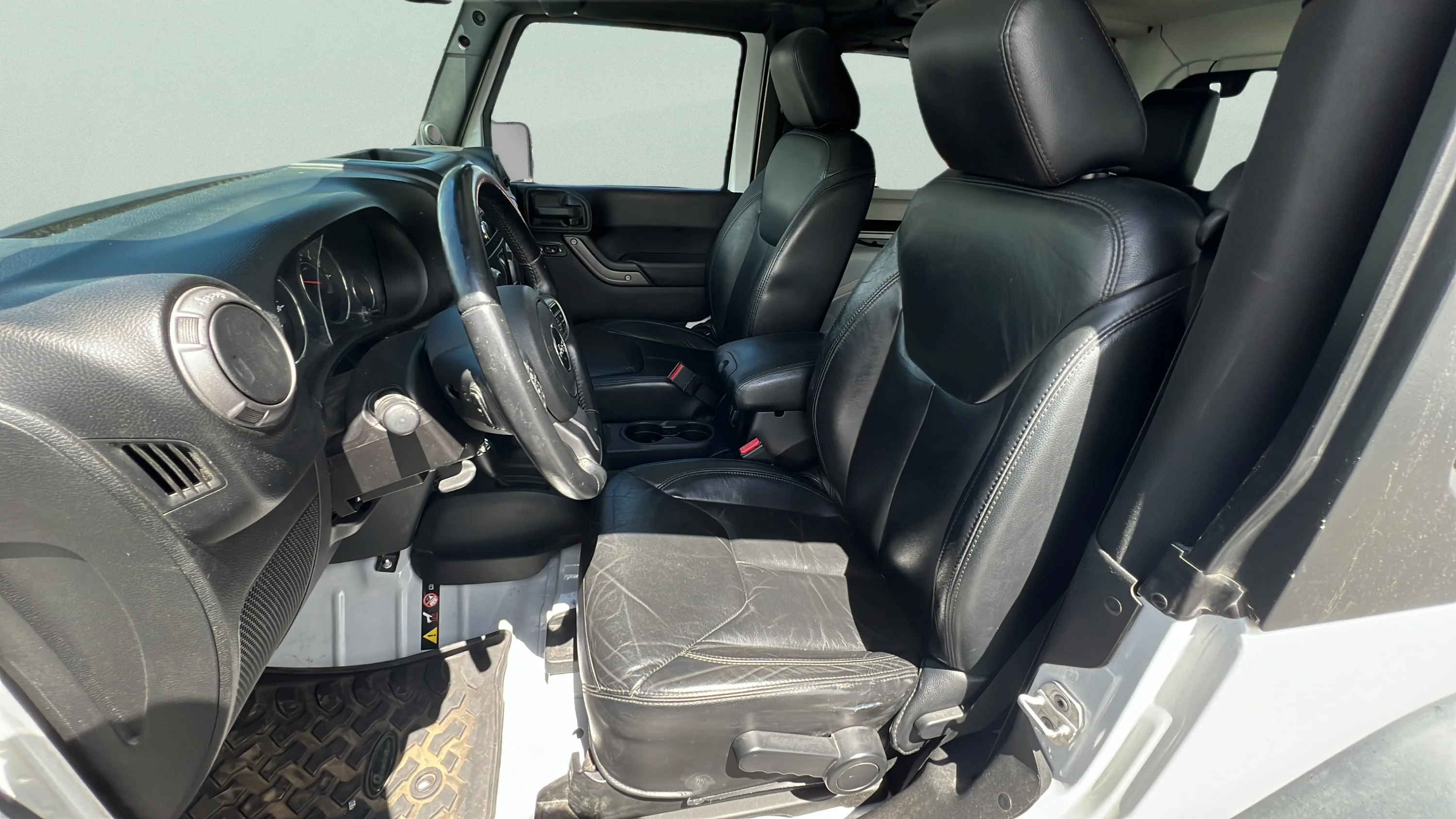 Used 2013 White Jeep MOAB image 10