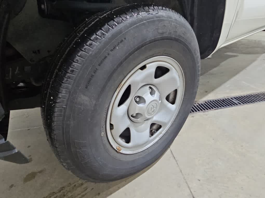 Certified Used 2023 Ice Cap Toyota SR image 7