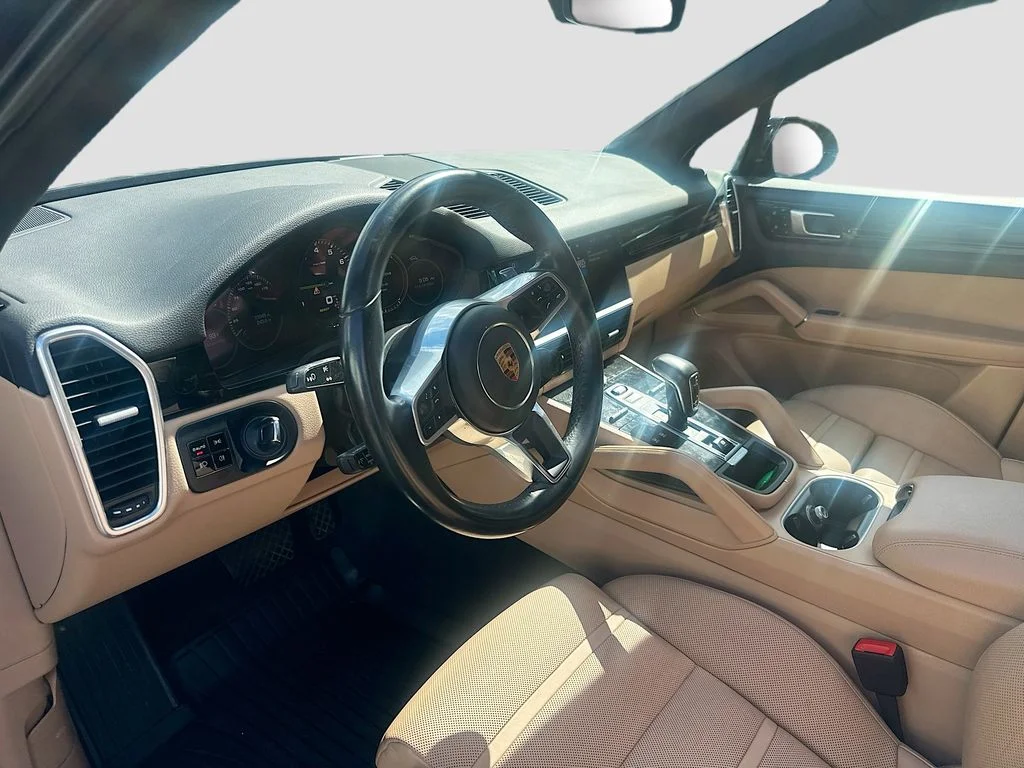 Used 2020 Black Porsche E-Hybrid image 2