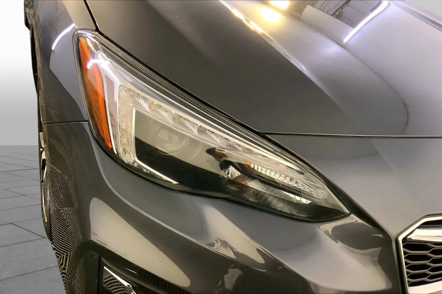 Used 2019 Magnetite Gray Metallic Subaru Limited image 27