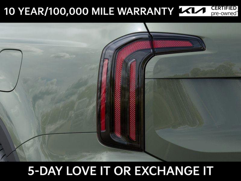 Used 2025 Jungle Green Kia EX X-Line image 11