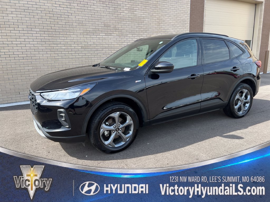 2025 Ford Escape ST-Line Select
