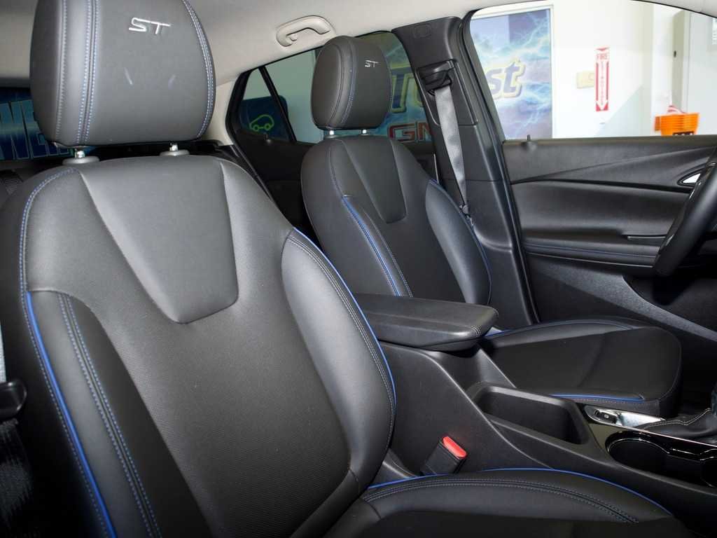 2025 Buick Encore GX Sport Touring - Photo 35