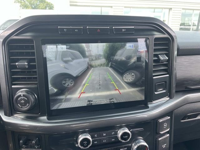 Used 2023 Agate Black Metallic Ford XLT image 28