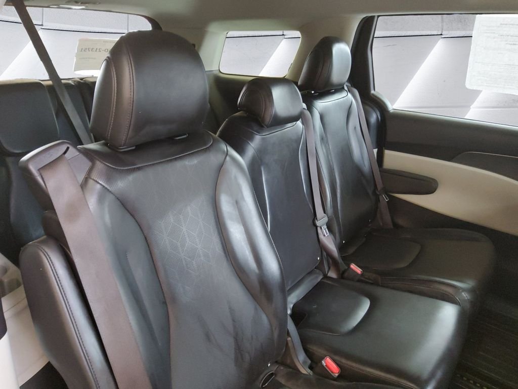 Used 2023 Blue Kia LX Seat Package image 16