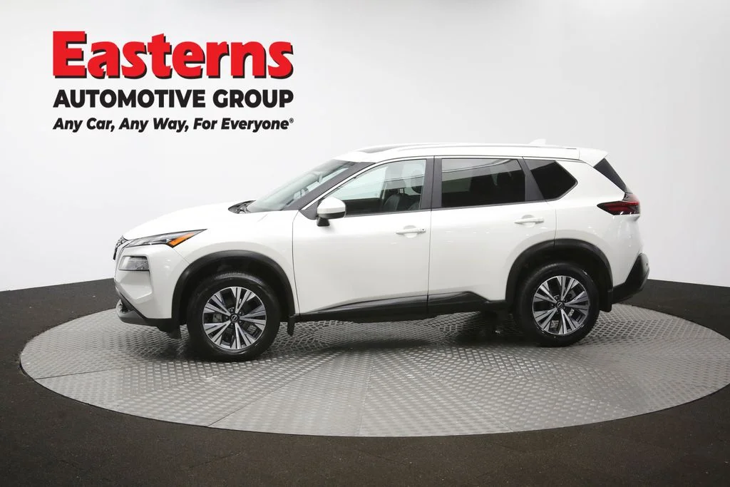 Used 2023 White Nissan SV image 59