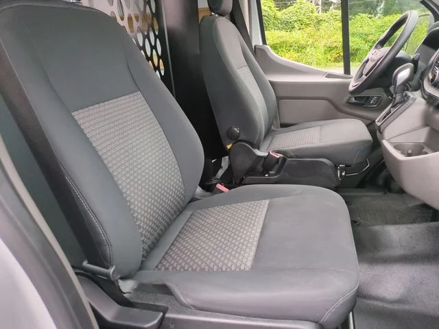 Used 2025 White Ford Base image 31