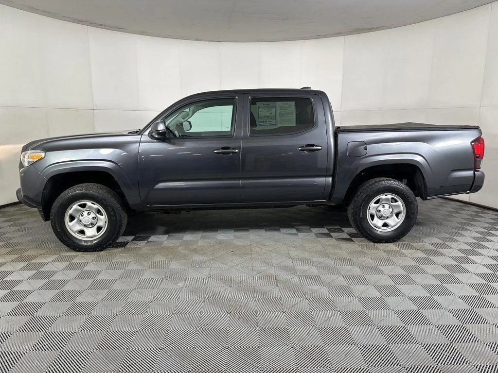 Used 2021 Magnetic Gray Metallic Toyota SR image 16