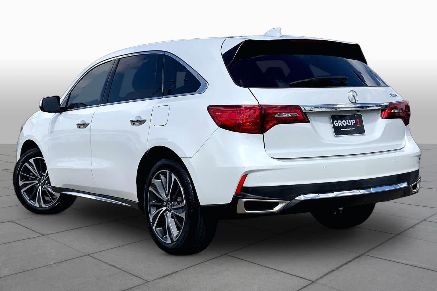 Used 2020 Platinum White Pearl Acura w/Technology Pkg image 12