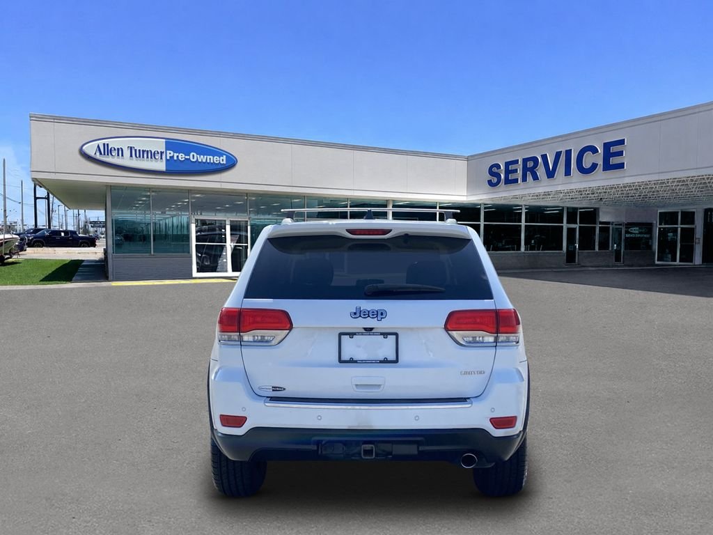 Used 2018 Bright White Clearcoat Jeep Limited image 7