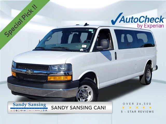 2024 Chevrolet Express 3500 LT Extended's photo