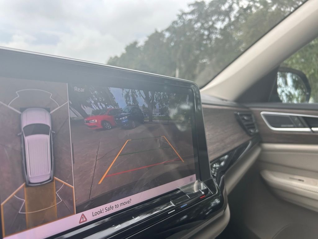 2026 Volkswagen Atlas SEL Premium R-Line - Photo 14