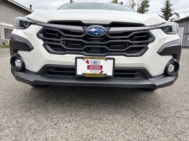 Certified Used 2025 Crystal White Pearl Subaru Limited image 26