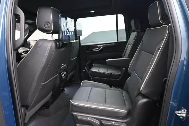 Used 2026 Blue GMC Elevation image 21