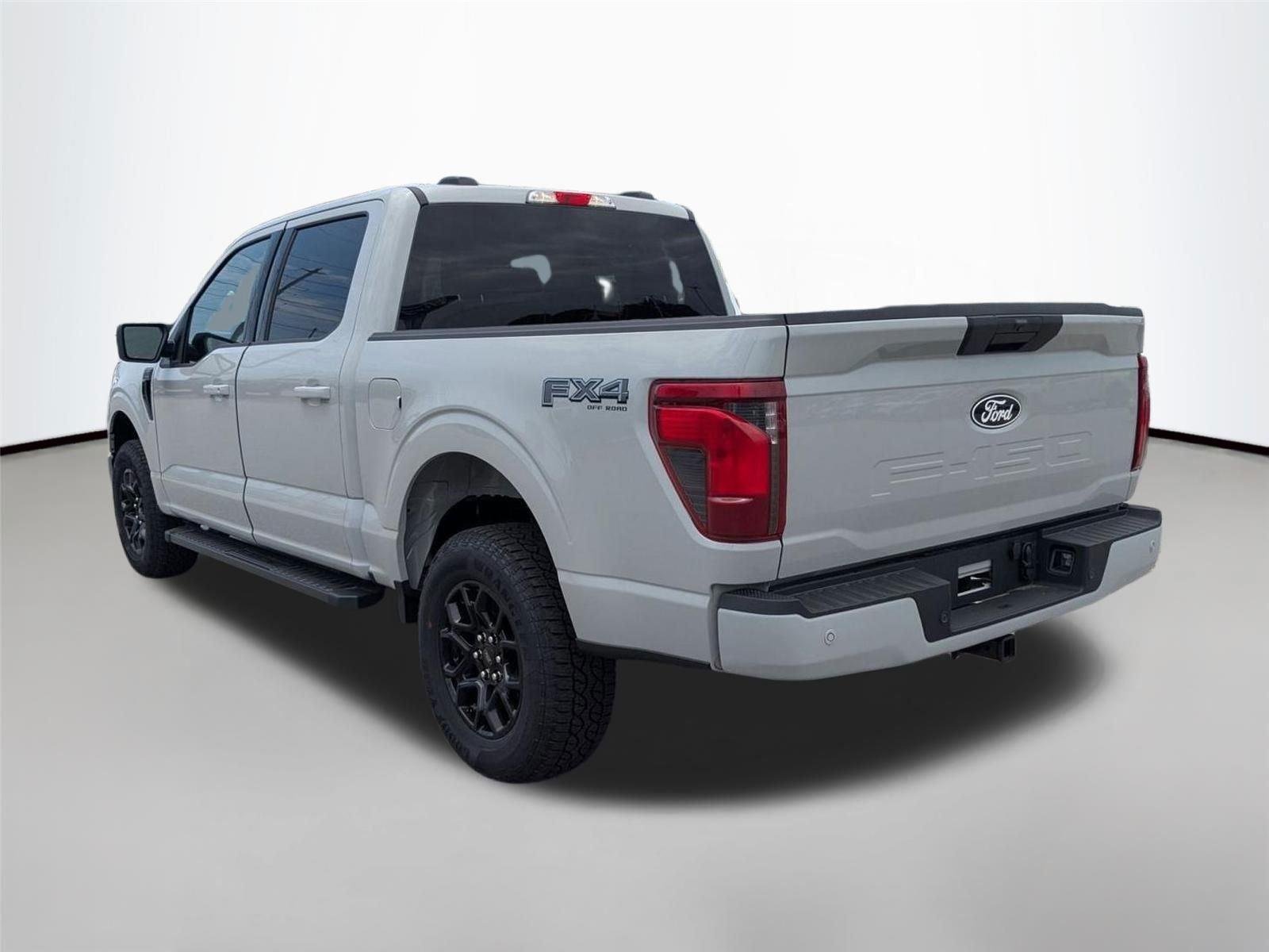 New 2026 Avalanche Ford XLT image 7