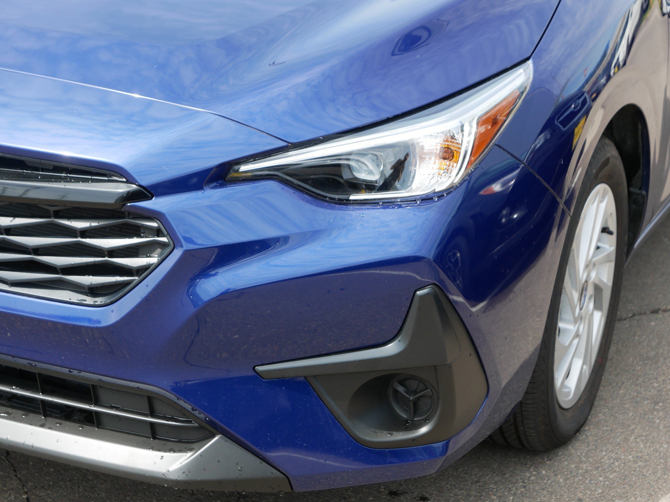 Used 2025 Sapphire Blue Pearl Subaru  image 16