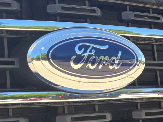 Used 2021 Agate Black Metallic Ford XLT image 35