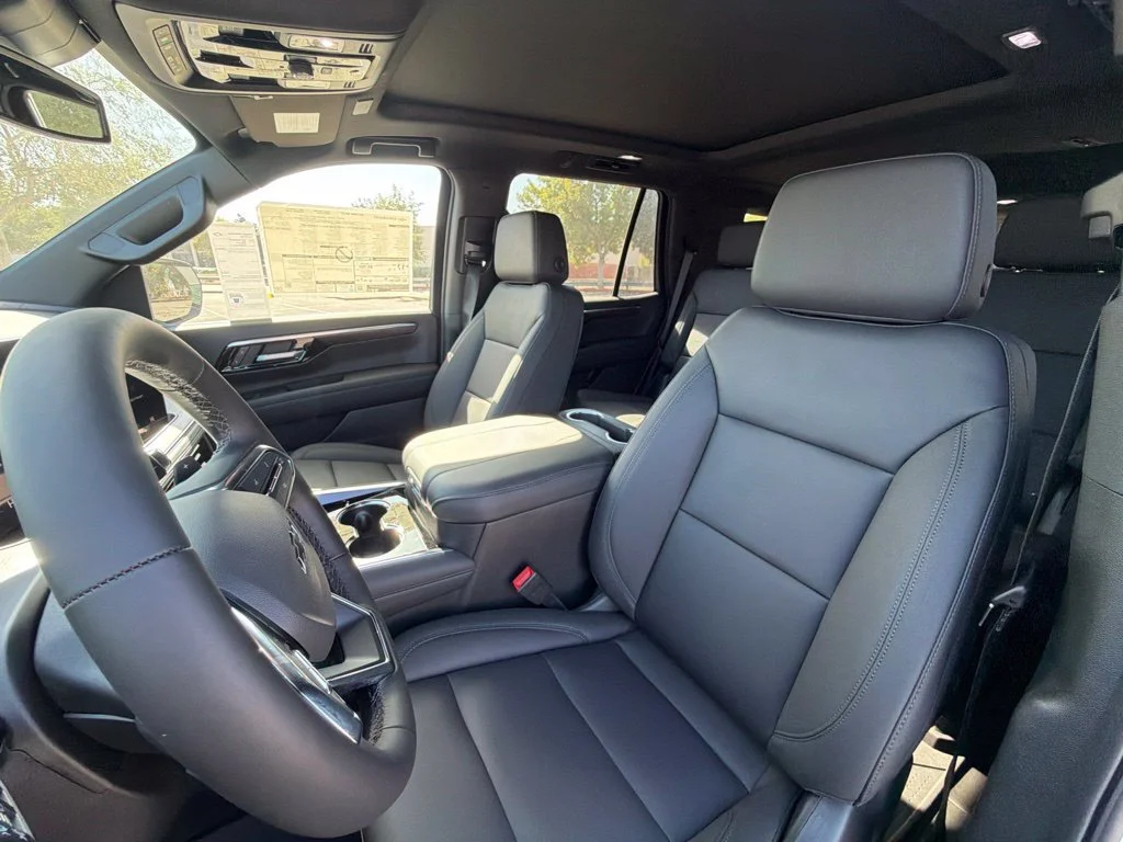2027 Chevrolet Tahoe Z71 - Photo 18