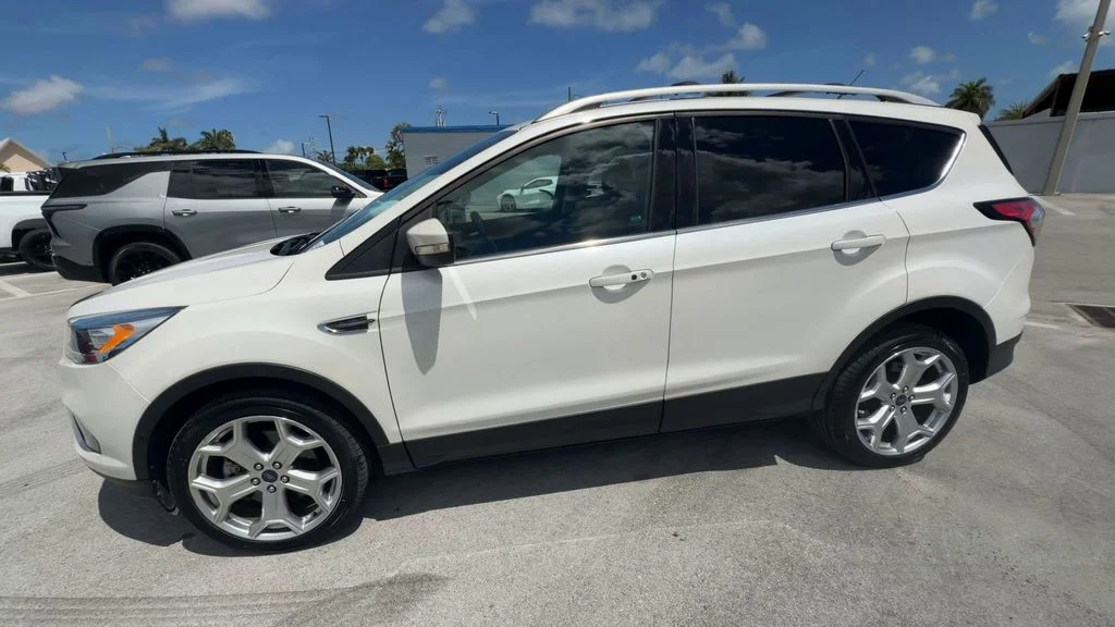 Used 2017 White Ford Titanium image 5