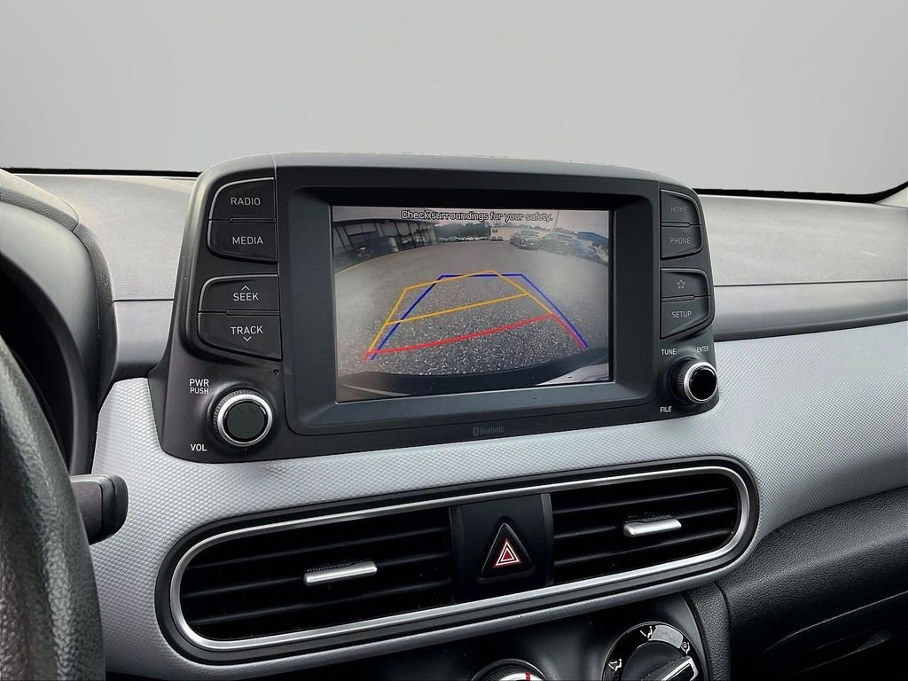 Used 2019 Gray Hyundai SE image 15