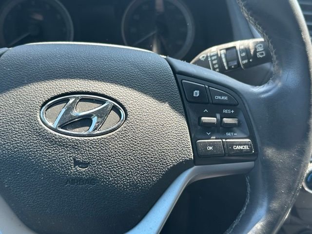 Used 2018 Black Hyundai Limited image 18