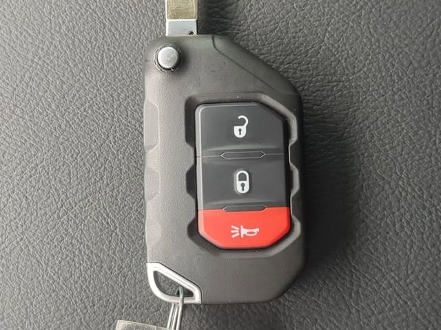 Used 2025 Gray Jeep Sport S 4xe image 32