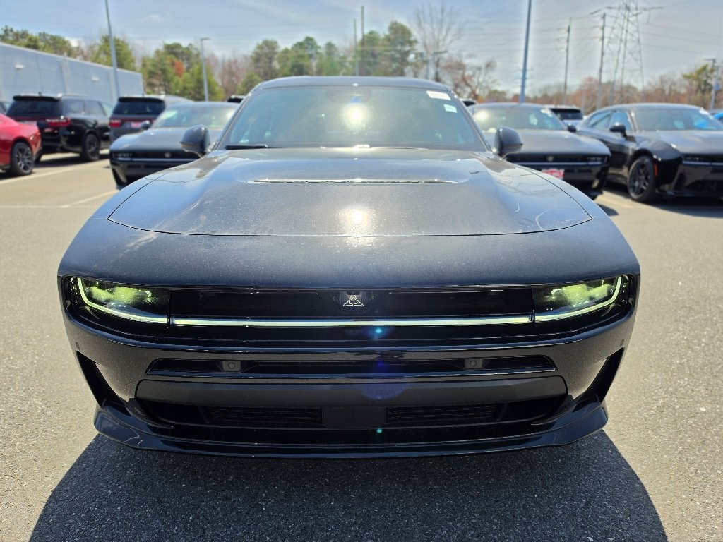 New 2026 Diamond Black Crystal Pearlcoat Dodge Scat Pack Plus image 7