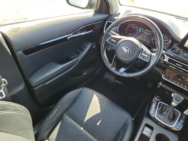Used 2021 Gray Kia SX image 13