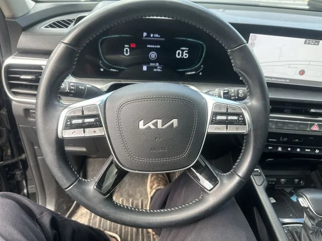 Certified Used 2024 Black Kia S image 13