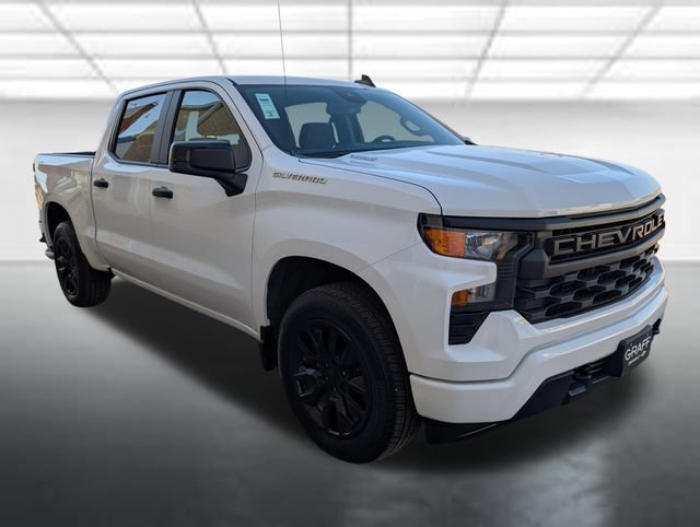 Used 2025 Summit White Chevrolet Custom image 1